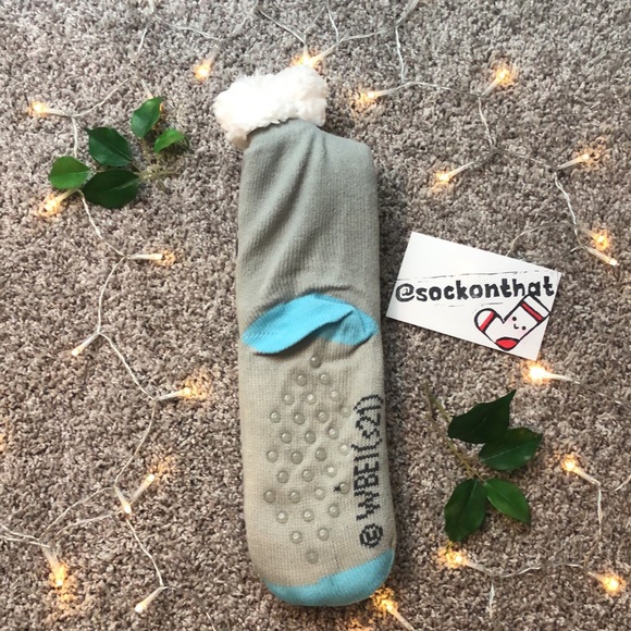 NWT Sherpa Warner Brothers WB Bugs Bunny House Slippers Fun Looney Tunes Comfy - Picture 6 of 8